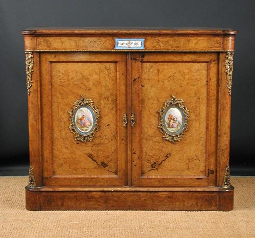 Lot 902 - A 19th century French burr walnut side cabinet, circa 1870