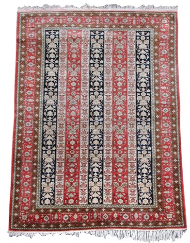 Lot 936 - A Qum Silk rug