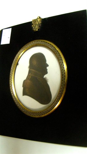 Lot 719 - 'Miers', an 18th century silhouette of a naval officer