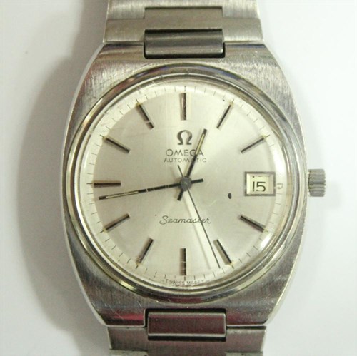 Lot 273 - A gentleman's steel cased Omega Seamaster Automatic wristwatch