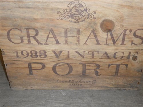 Lot 730 - Graham's port  *1983, 12 bottles in owc