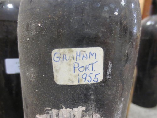 Lot 753 - Vintage port, believed Graham's 1955, 12 bottles