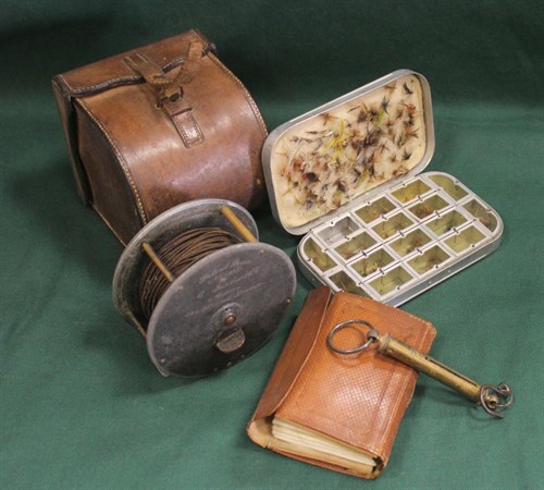 Lot 613 - Farlow - a patent lever No 1927 salmon reel
