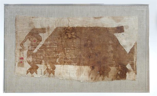 Lot 494 - A Pre-Columbian (Nazcan of Huari) textile...