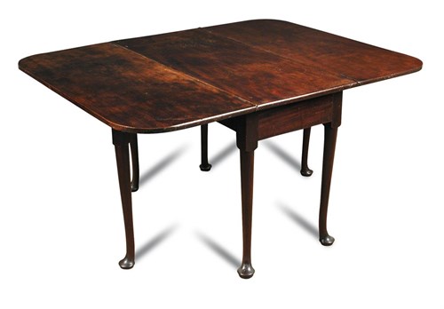 Lot 328 - An 18th century mahogany rectangular gateleg dining table