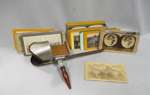 Lot 231 - A collection of approximately 164 stereoscope...