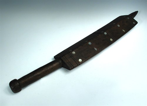 Lot 146 - A Polynesian hardwood war club, with mother of...