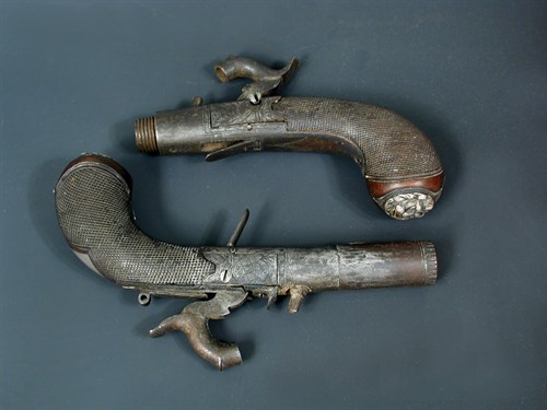 Lot 96 - A pair of early 19th century pocket percussion pistols
