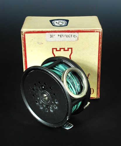 Lot 175 - Hardy 'Perfect' Mk II, 3 3/4" wide drum fly reel