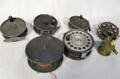 Lot 181 - C Farlow & Co "The Ambassador" 4 1/4" fly reel