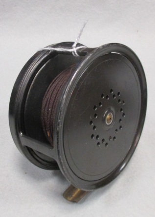 Lot 199 - A Carter & Co Ltd. 4" alloy fishing reel