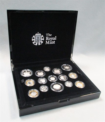 Lot 34 - Royal Mint 2013 UK silver proof 15 coin set £5...
