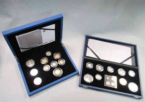 Lot 37 - Royal Mint 'The Queen's 80th Birthday'...