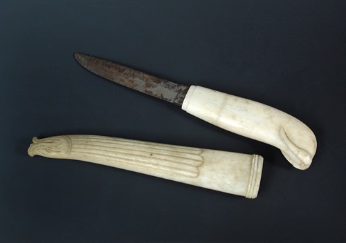 Lot 148 - A 19th century marine ivory knife
