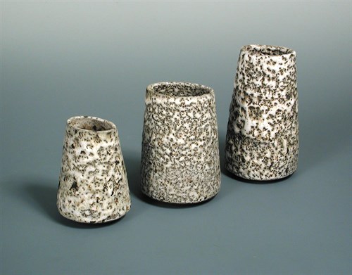 Lot 54 - Dame Lucie Rie (Austrian/British, 1902-1995), a graduated trio of stoneware vases