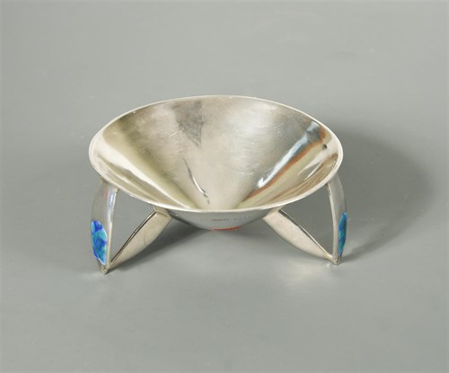 Lot 104 - Liberty & Co., a Cymric silver and enamel dish, Birmingham 1902