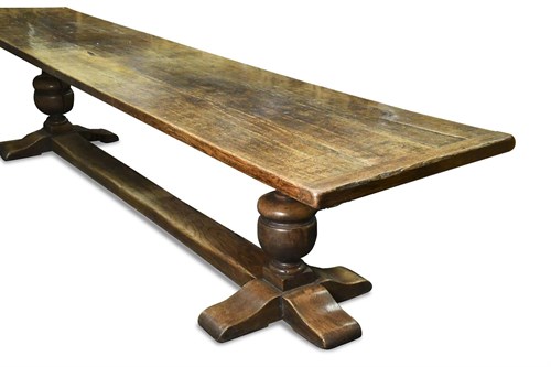 Lot 438 - An early 20th century Estate made oak refectory table