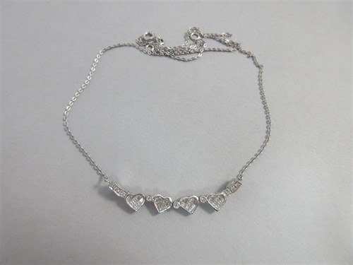 Lot 288 - A diamond set four leaf clover necklace
