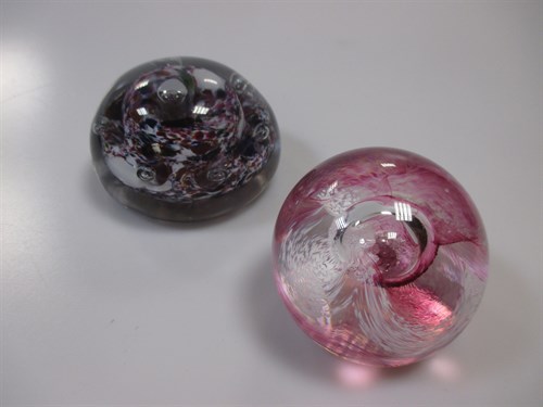 Lot 90 - A glass paperweight and a Caithness weight (2)