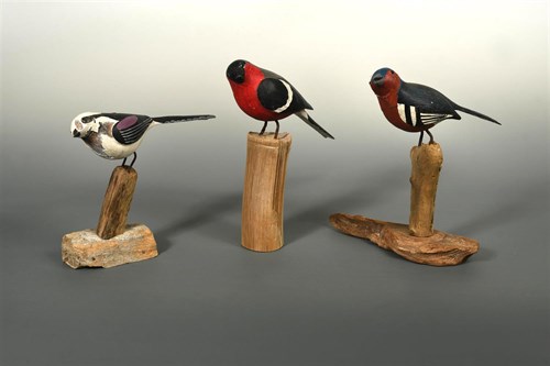 Lot 86 - Guy Taplin, (British, born 1939), Bullfinch