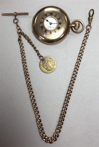 Lot 176 - Munsey & Co of Cambridge - A 9ct gold half hunter pocket watch and chain