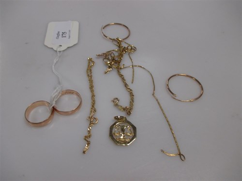 Lot 175 - A quantity of jewellery stamped '585'...