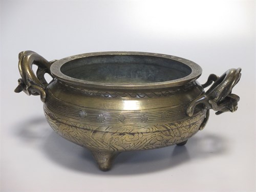 Lot 27 - A Chinese bronze two handled censer