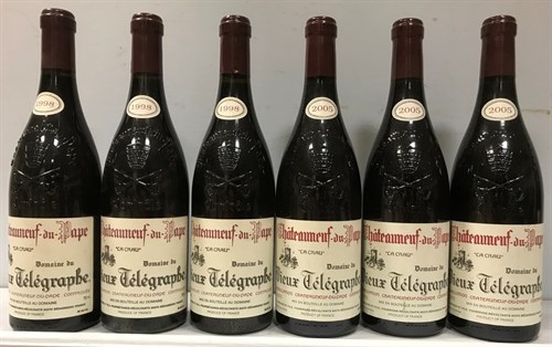 Lot 51 - Chateauneuf du Pape, Domaine du Vieux...