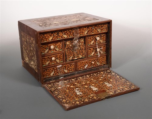 Lot 300 - A 17th/18th century Indo Portuguese marquetry box, Gujarat or Sindh
