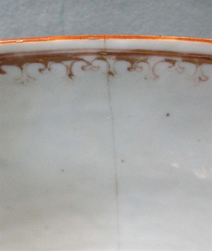 Lot 253 - A large Qianlong famille rose punch bowl
