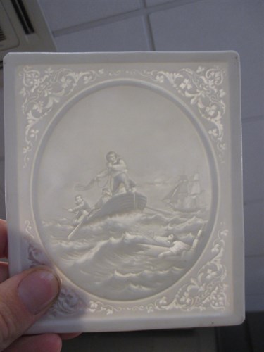 Lot 171 - A set of five French glass lithopanes