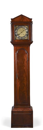 Lot 339 - An 18th century 30hour clock chiming on eight bells