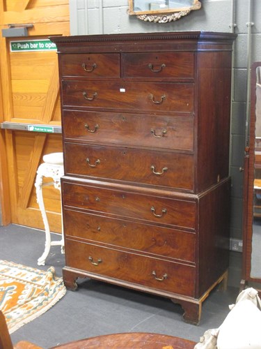 Lot 415 - A George III mahogany chest on chest with...