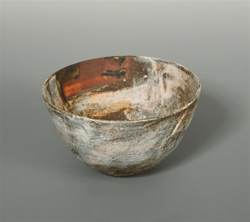 Lot 57 - Robin Welch, (British, born 1936), a small stoneware bowl