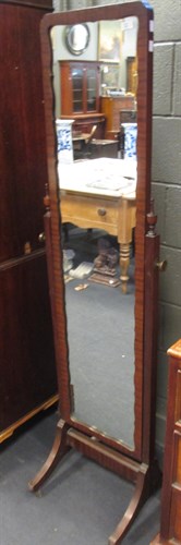 Lot 418 - An Edwardian mahogany cheval mirror 164cm high
