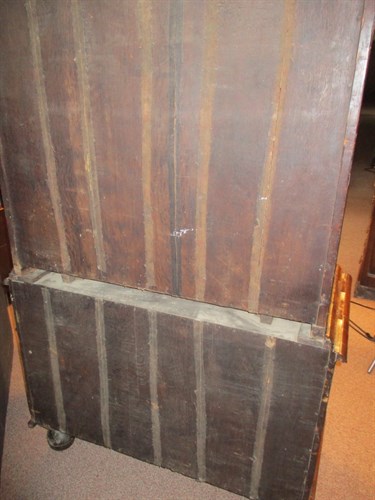 Lot 392 - A William & Mary walnut escritoire