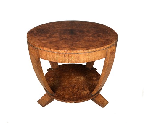 Lot 238 - An Art Deco walnut occasional table