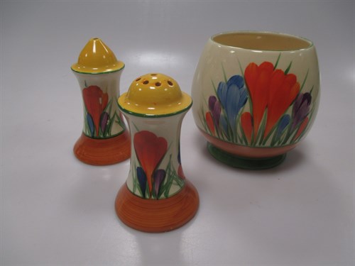 Lot 57 - Clarice Cliff Bizarre vase shape 342 (damaged),...