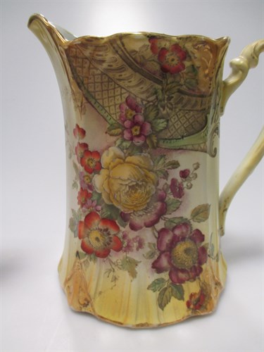 Lot 55 - A quantity of miscellaneous ceramics and glass,...