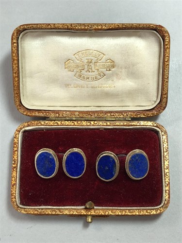 Lot 234 - A pair of lapis lazuli double ended cufflinks