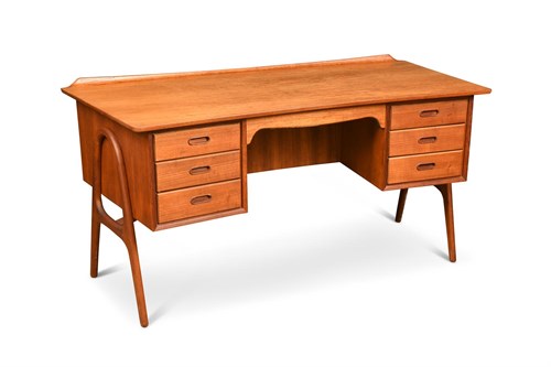 Lot 266 - Svend Åge Madsen for Sigurd Hansen, a Danish teak 'SH 180' desk
