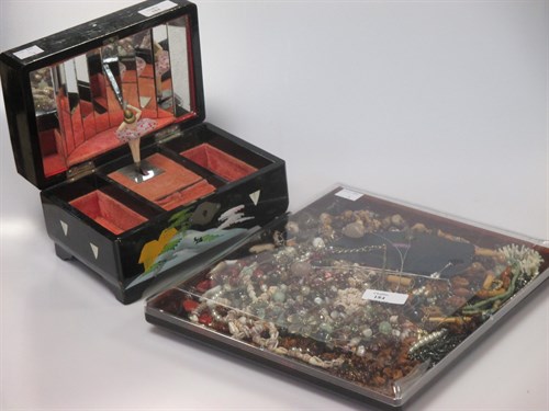 Lot 184 - A box of costume jewellery and two jewellery...