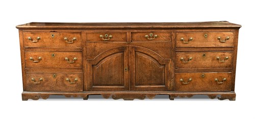 Lot 401 - A George III oak dresser base