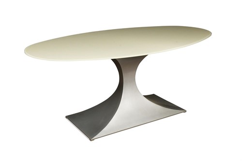 Lot 299 - A contemporary glass topped table
