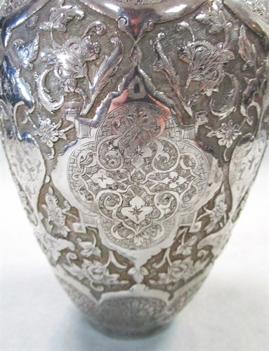 Lot 18 - A Middle Eastern vase