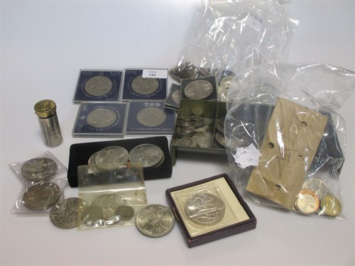Lot 144 - Coinage. Silver and copper, mainly GB,...