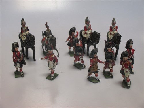 Lot 93 - A collection of Britain's type lead toys