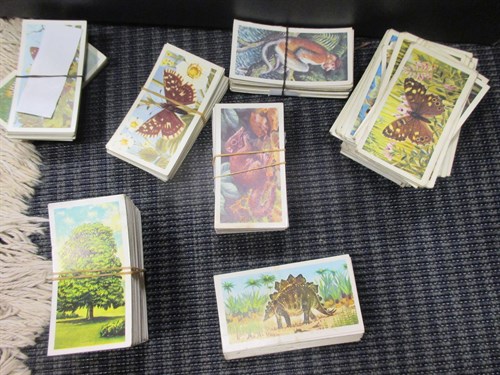 Lot 106 - A quantity of cigarette cards