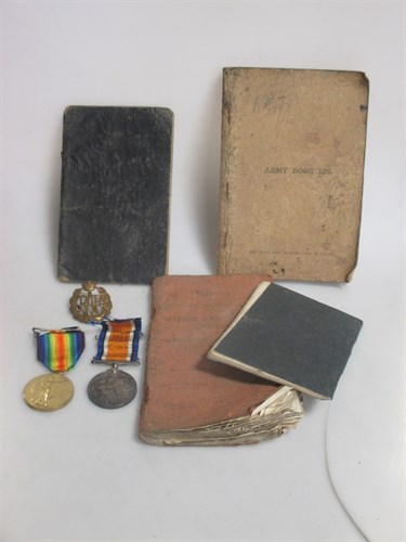 Lot 138 - A WWI medal, a RAF badge 'R Moore 43471' and...