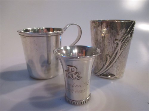 Lot 215 - Three Contiental silver cups